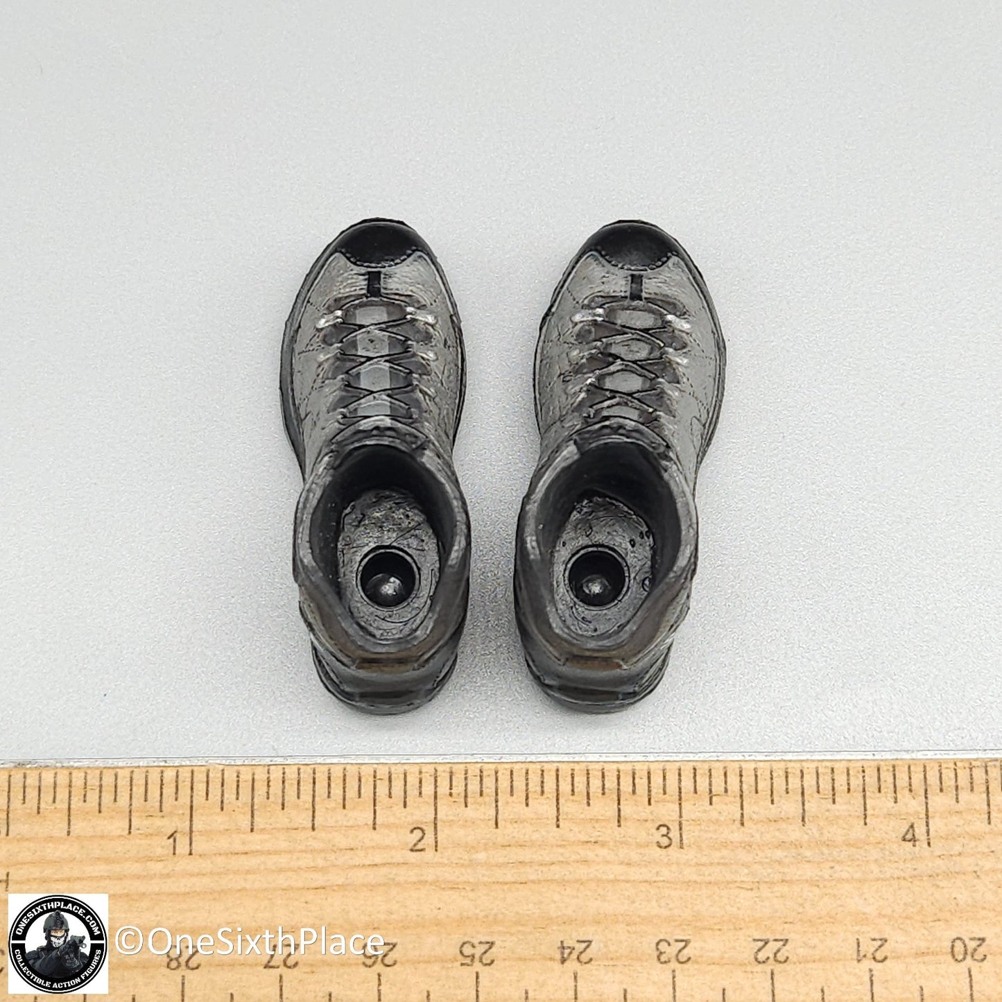 1:6 scale Easy Simple Scarpa GTX Shoes (Grey) for 12" Figures