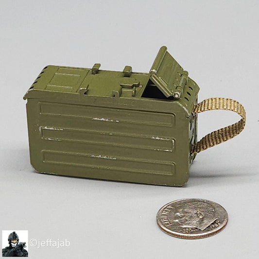 1:6 Easy & Simple Russian Special Operations Forces SSO PKM 200rd Ammo Box (x1)