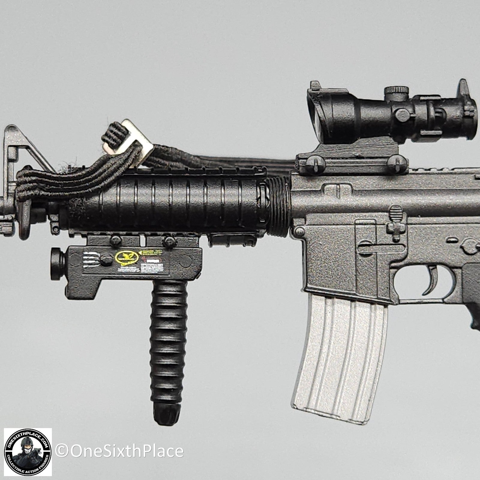 1:6 scale Dragon M4 Rifle w/ Acog Sight & Tactical Foregrip for 12" Figures