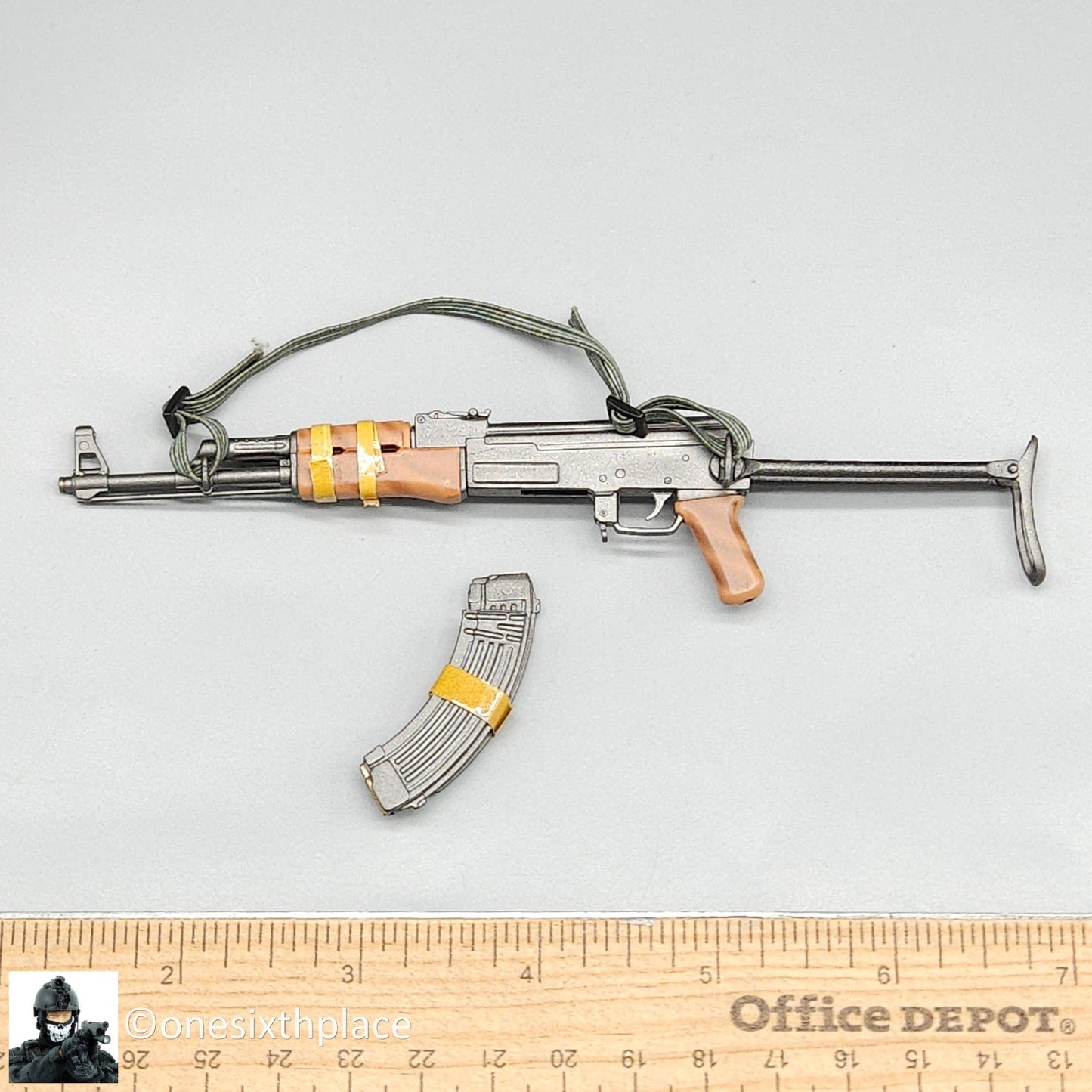 1:6 scale Dragon CIA Agent Jones AK 47 Rifle w/ Folding Stock for 12" Figures