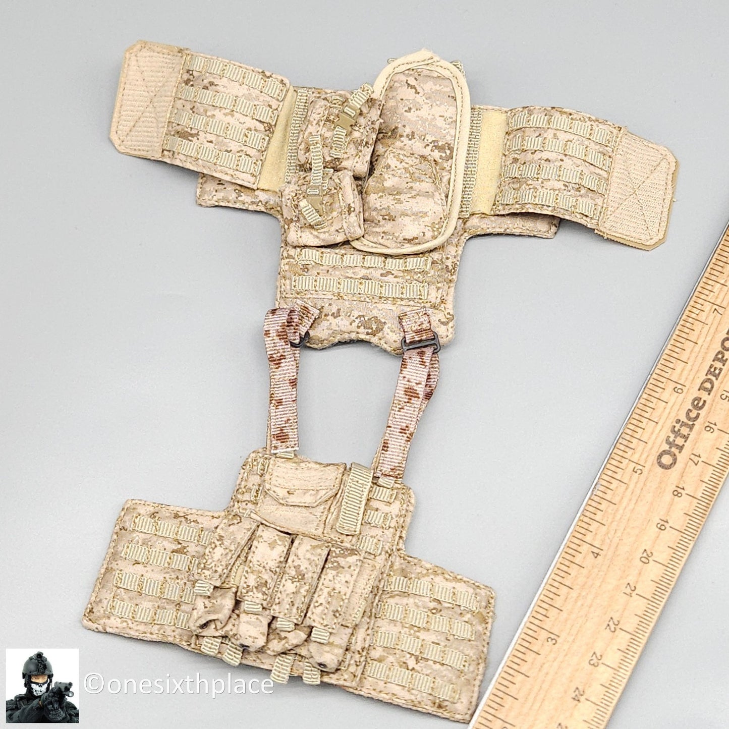 1:6 Easy & Simple Frozen Night Assault AOR1 Plate Carrier w/ MP7 Pouches