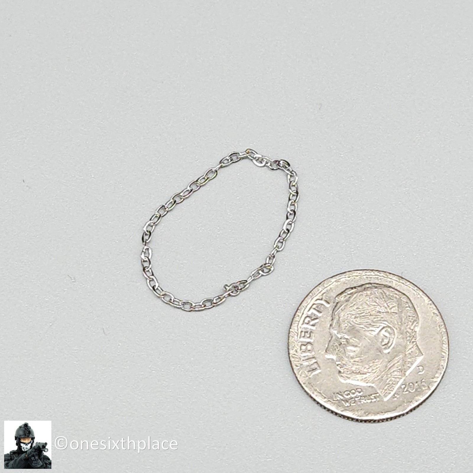 1:6 Soldier Story PUBG Battlegrounds Female Taego Silver Necklace