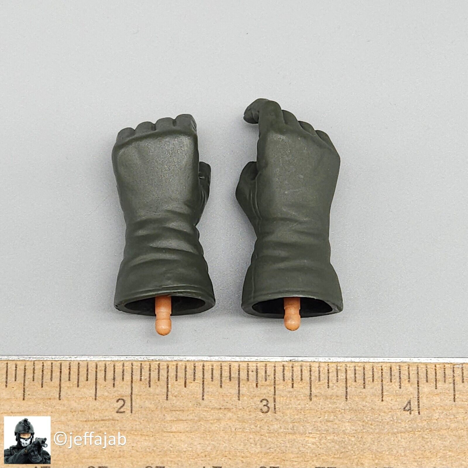 1:6 Dragon Green Gloved Hands for 12" Figures SEAL Pilot