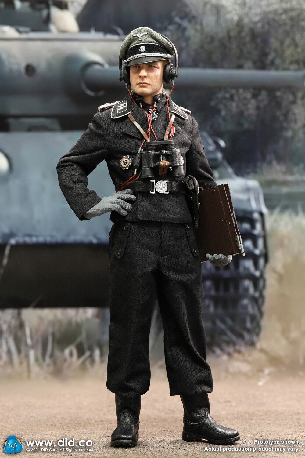 1:6 scale DiD  WWII German Panzer Tank Commander Max Wünsche 12" Figure D80176