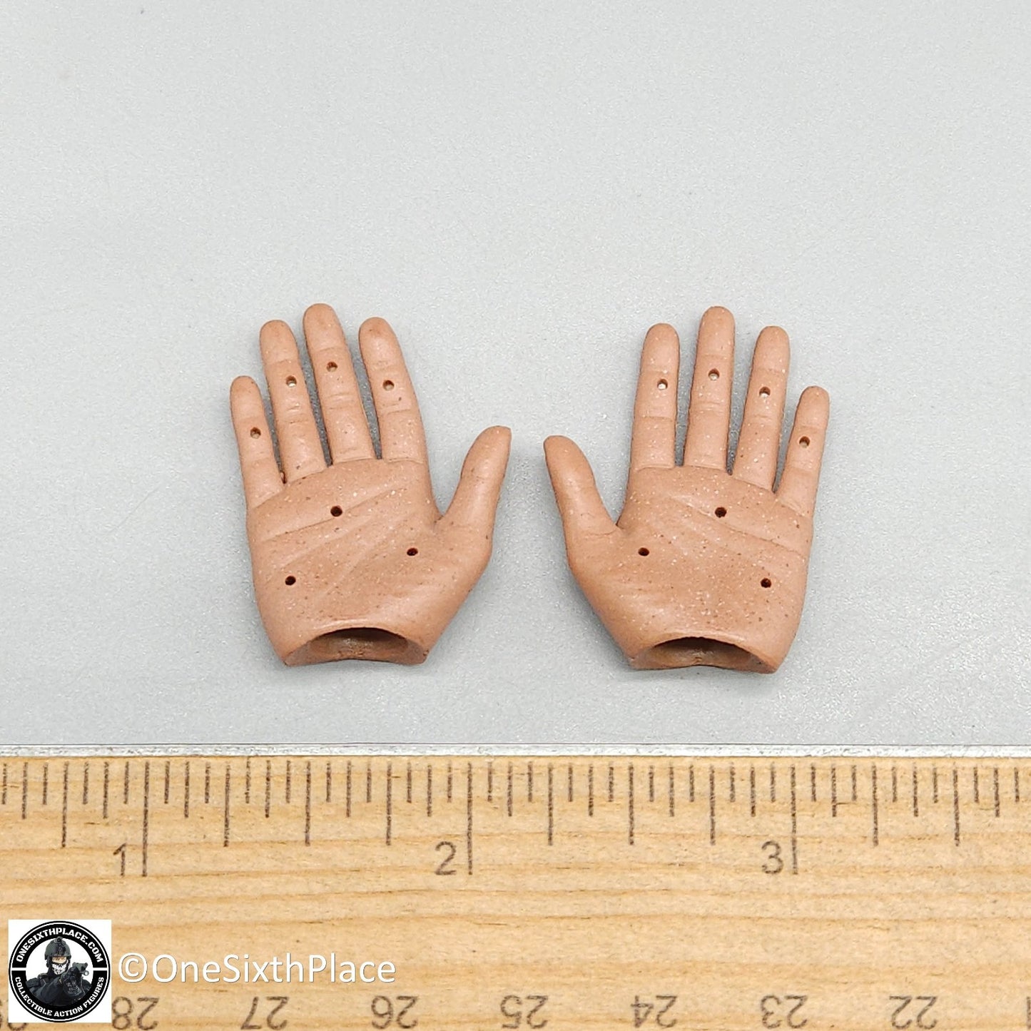 1:6 scale DiD Vietnam US Army Colonel James Male Bendy Hands for 12" Figures