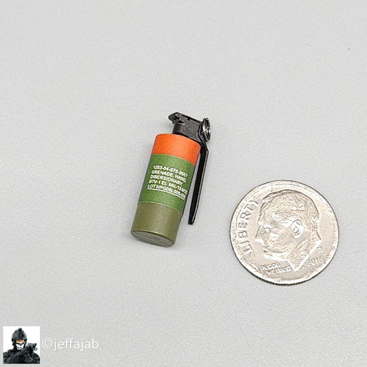 1:6 Easy & Simple Veteran Tactical Instructor Chapter II MK13 Flash Grenade (x1)