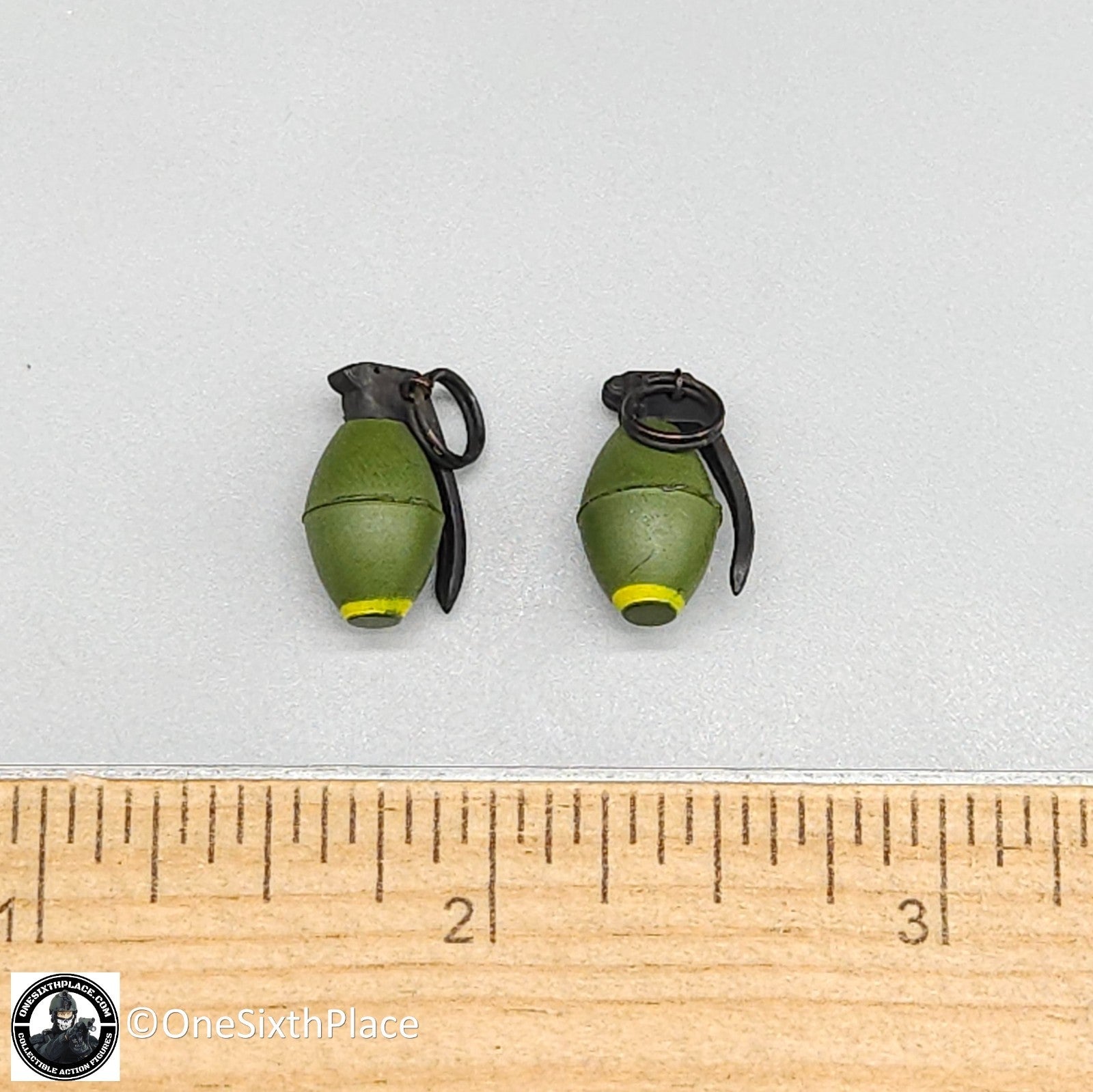 1:6 scale Whoho Toys Vietnam 173rd Airborne LRRP M26 Grenades for 12" Figures