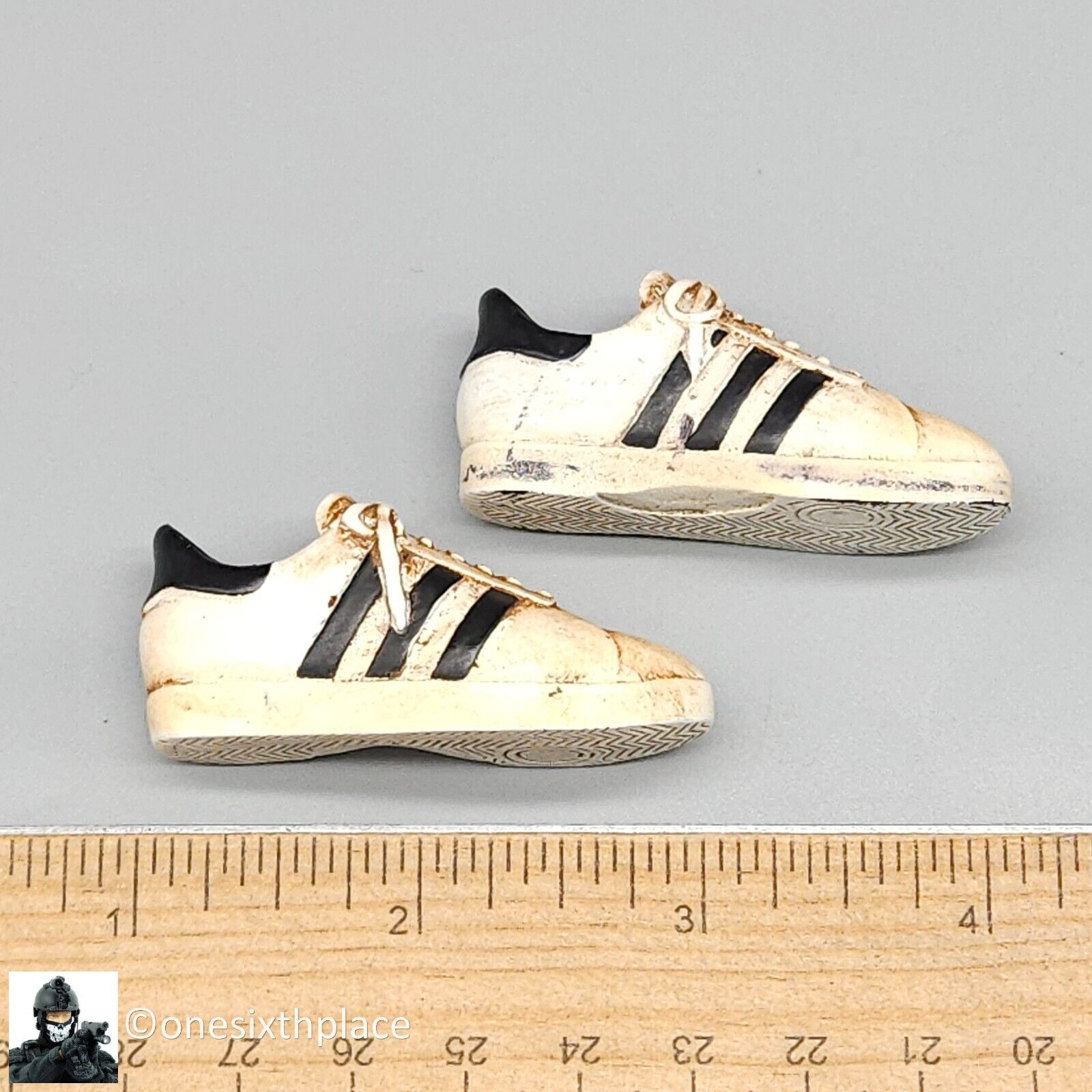 1:6 scale Hot Toys DEVGRU Weathered Adidas Sneakers for 12" Figures