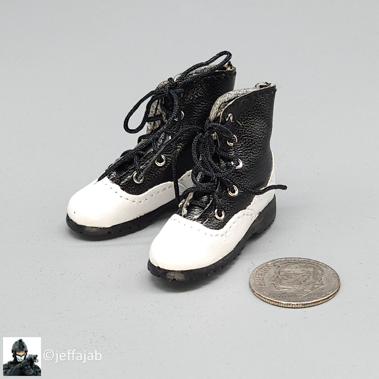 1:6 Flirty Girl Evolution Female Black Boots (Peg Type) for 12" Figures