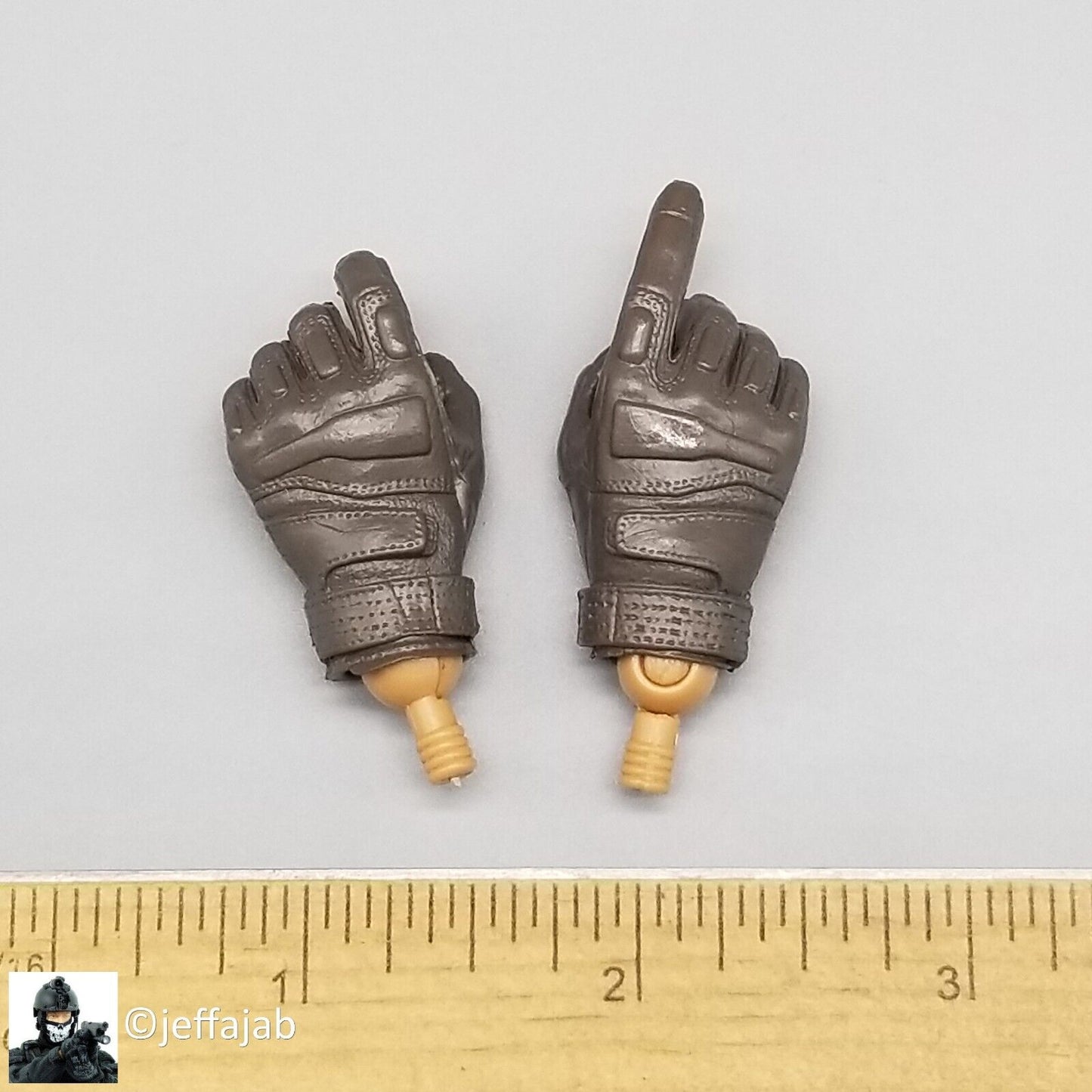 1:6 Very Hot Toys PMC Tactical Gloved Hands for 12" Figures VHT