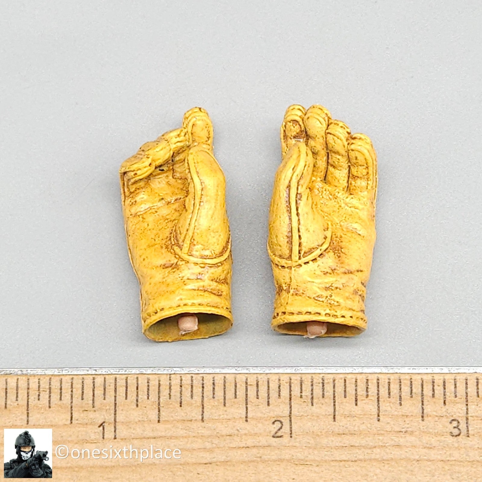 1:6 scale BBI WWII Airborne Jump Gloved Hands (G1 Wrist Pegs) for 12" Figures
