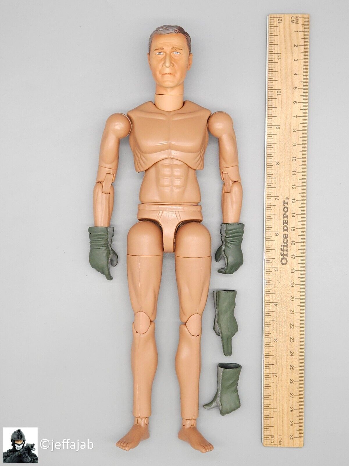 1:6 BBI Naval Aviator George Bush Male Body w/ Head & Gloves for 12" Figures