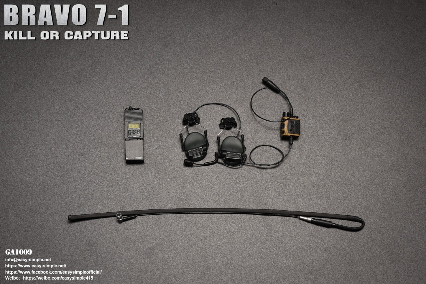 1:6 scale General's Armoury Bravo 7-1 Kill or Capture Radio w/ Headset