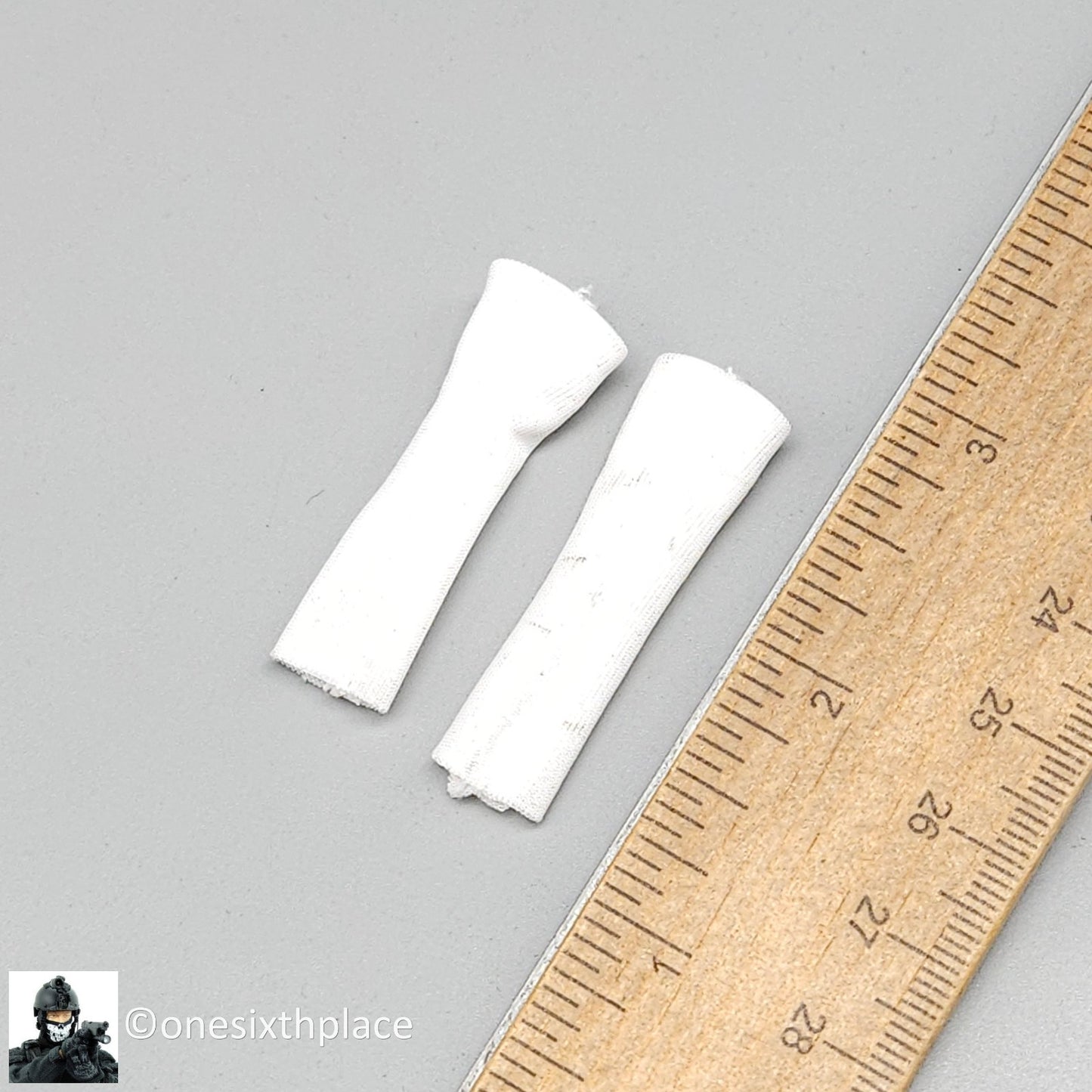 1:6 Flirty Girl Evolution Female White Socks for 12" Figures