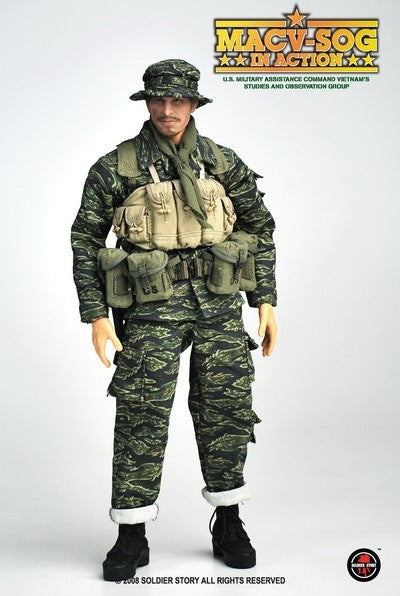 1:6 scale Soldier Story Vietnam MACV-SOG Wood & Metal AK47 Rifle for 12" Figures