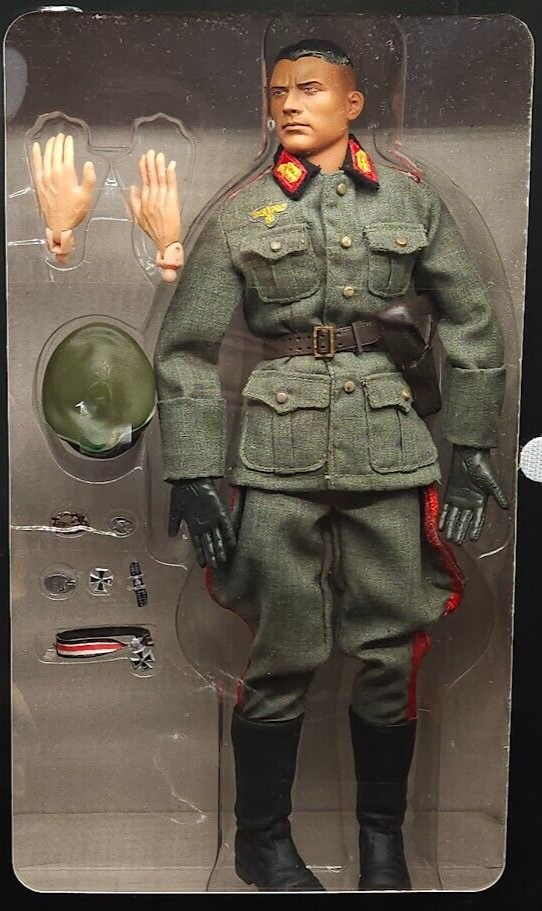 1:6 Weekend of Heroes 2002 Wehrmacht General Male Head Sculpt for 12" Figures