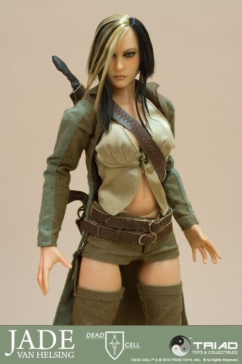 1:6 scale Triad Toys Jade Van Helsing Female Overcoat with Wires for Posing