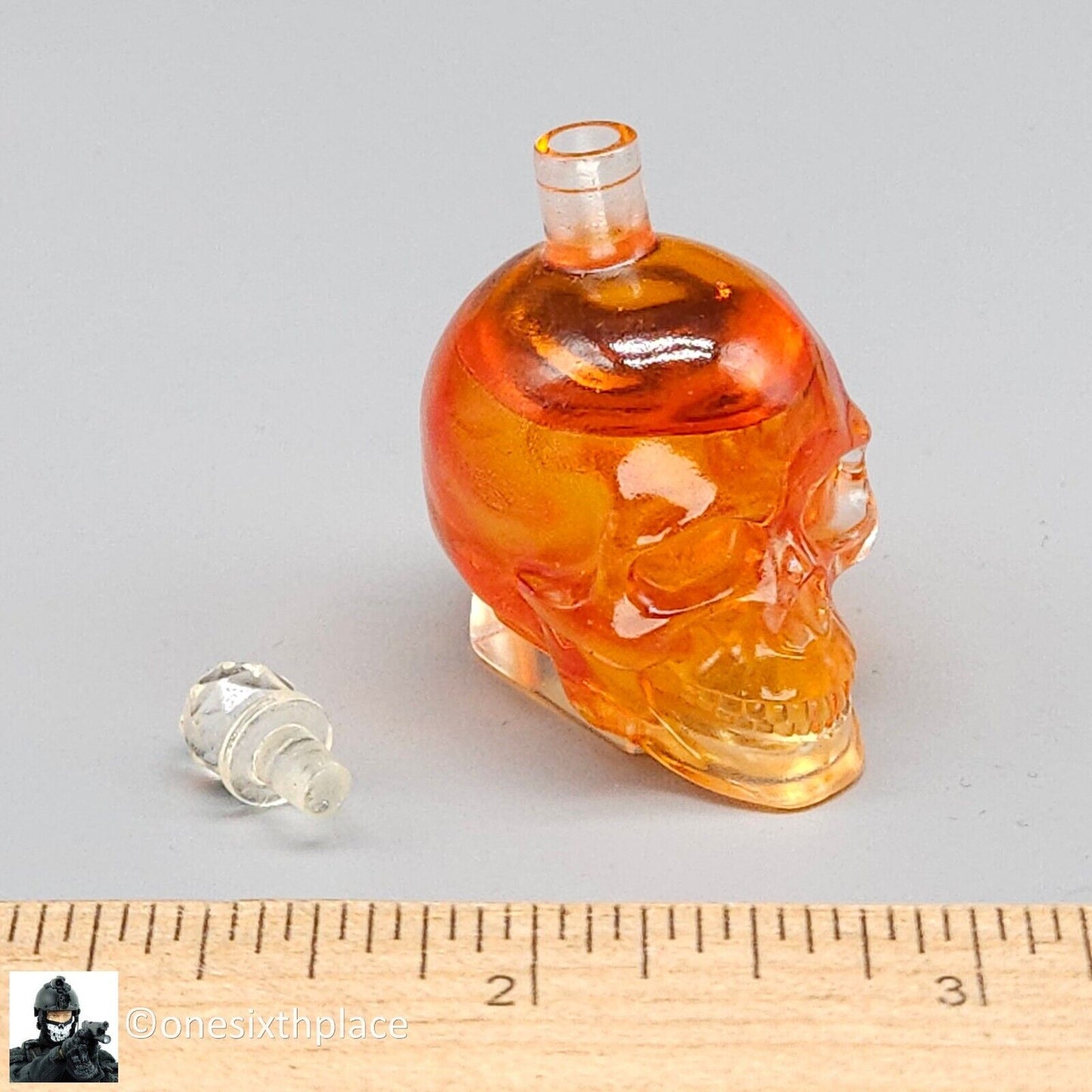 1:6 scale DamToys Gangster's Kingdom Diamond Angelo Skull Whiskey Bottle