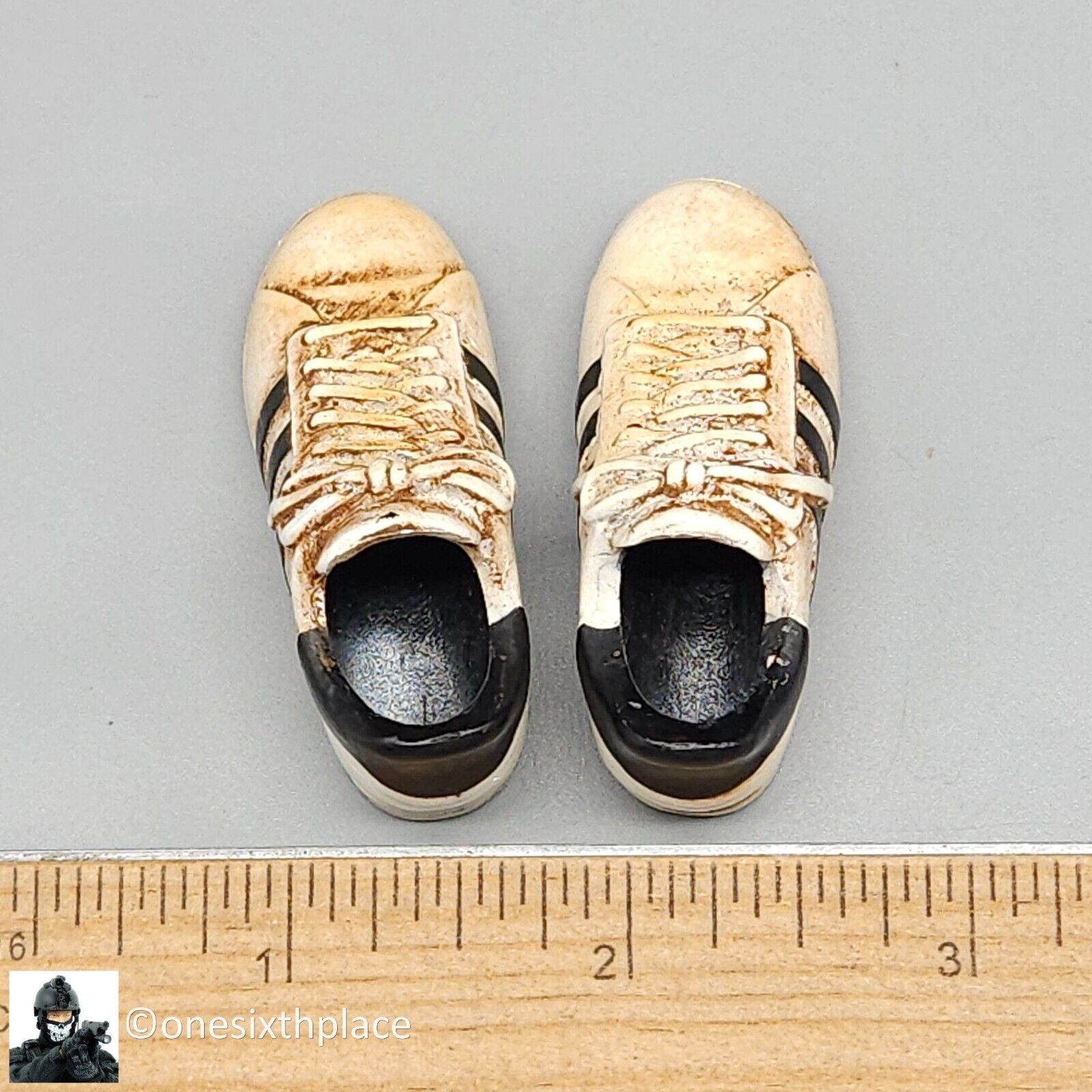 1:6 scale Hot Toys DEVGRU Weathered Adidas Sneakers for 12" Figures