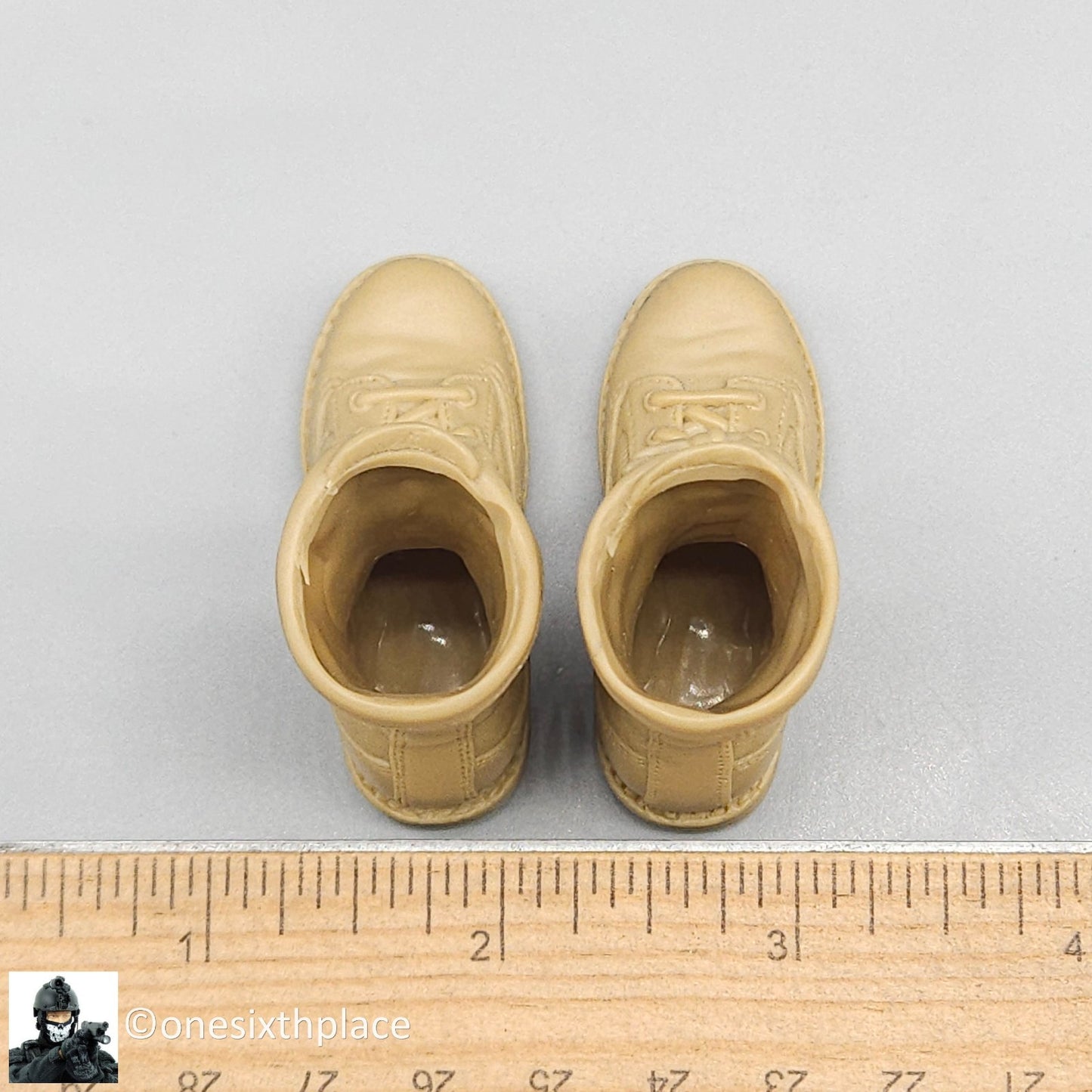 1:6 scale BBI Desert Tan Combat Boots (Foot Type) for 12" Figures