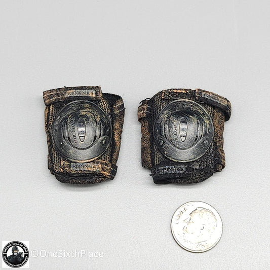 1:6 scale Damtoys Impacto Style Black Knee Pads Weathered for 12" Figures