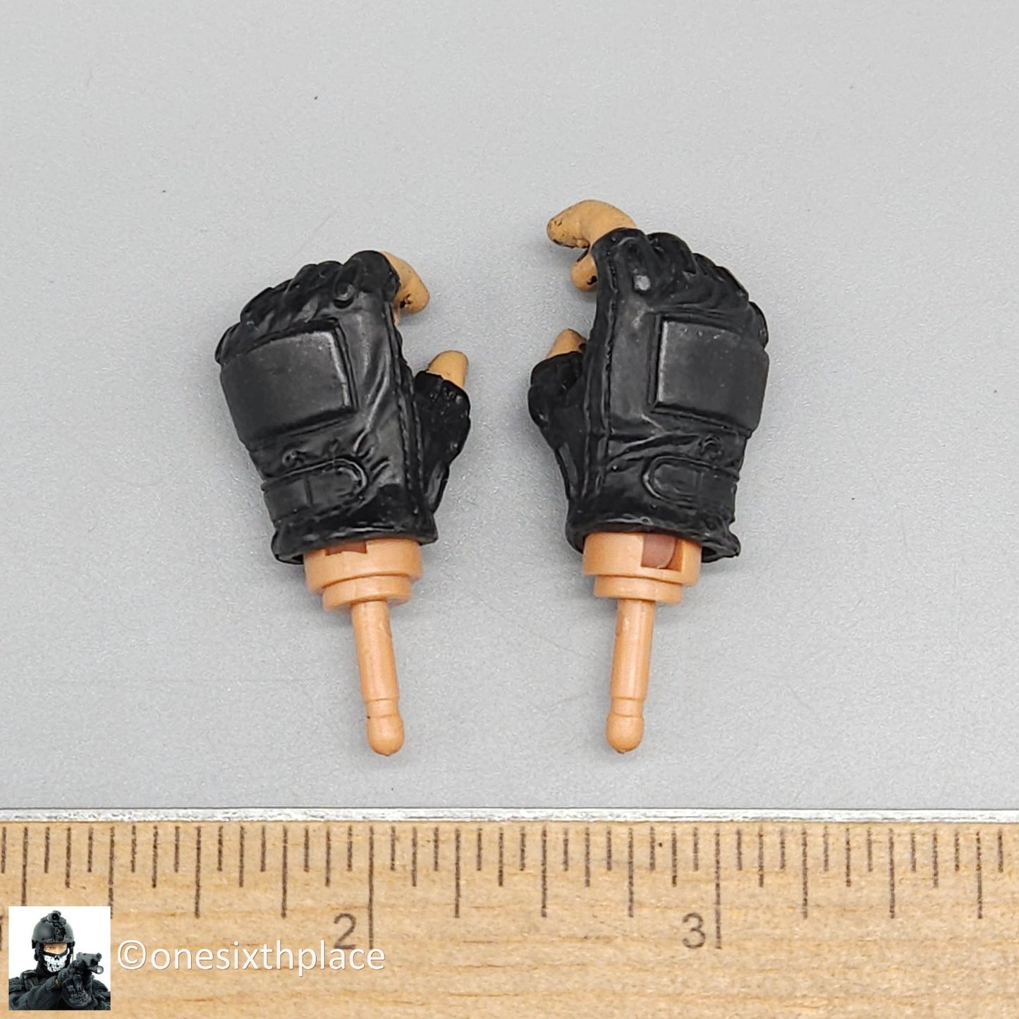 1:6 Dragon Black Padded Fingerless Gloved Hands for 12" Figures SWAT Vietnam