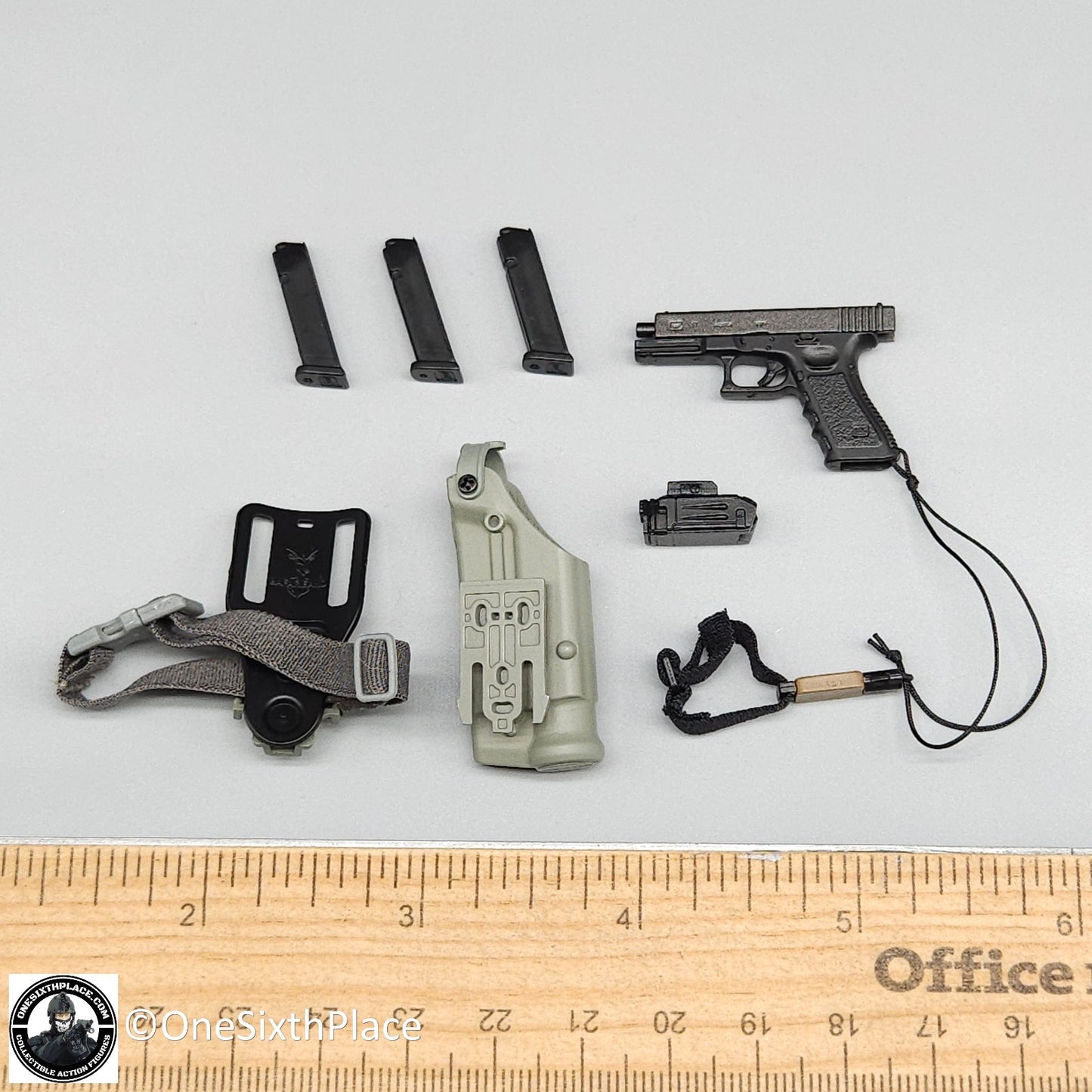 1:6 Easy & Simple SDU Assault Team 2023-2024 Pistol w/ Holster for 12" Figures
