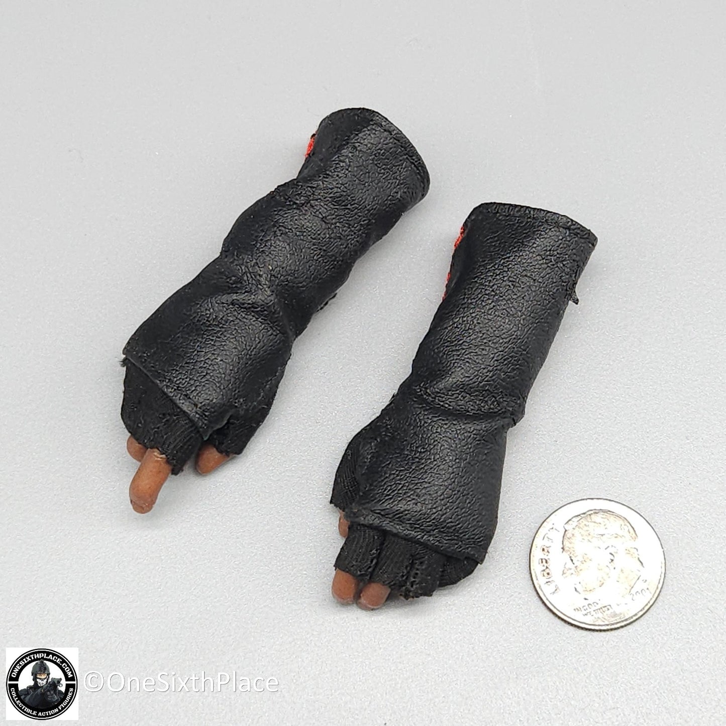1:6 scale Art Figures DC Comics Deadshot AA Black Gloved Hands for 12" Figures