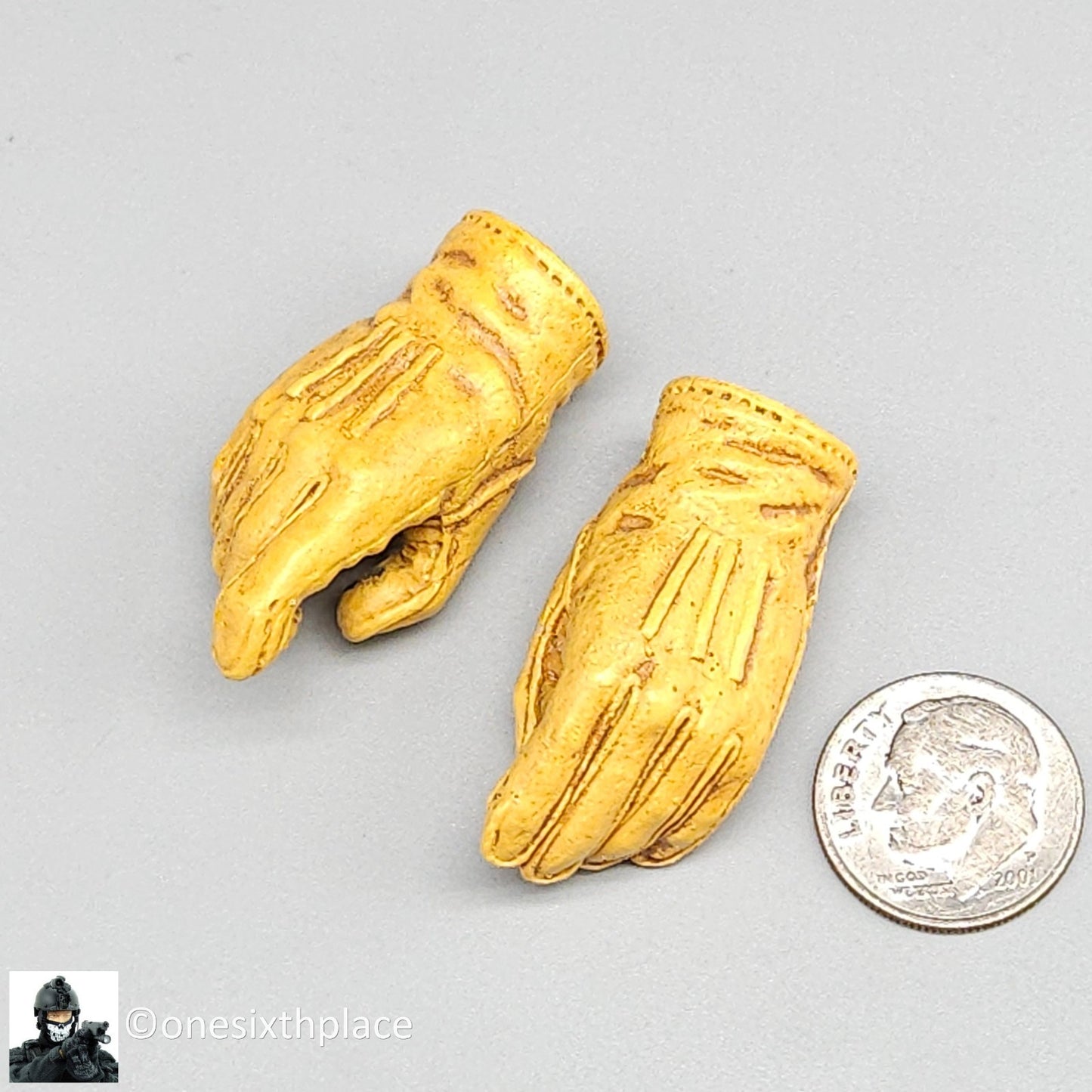 1:6 scale BBI WWII Airborne Jump Gloved Hands (G1 Wrist Pegs) for 12" Figures