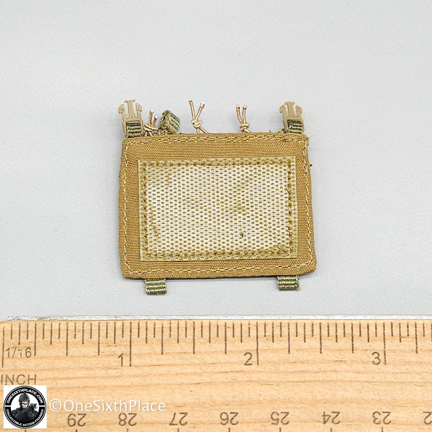 1:6 scale General's Armoury Bravo 7-1 Kill or Capture Triple M7 Mag Pouch