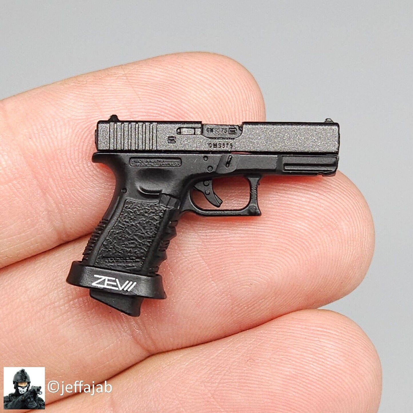 1:6 Easy & Simple Quick Response Force G19 Pistol & Multicam Holster SPECIAL VER