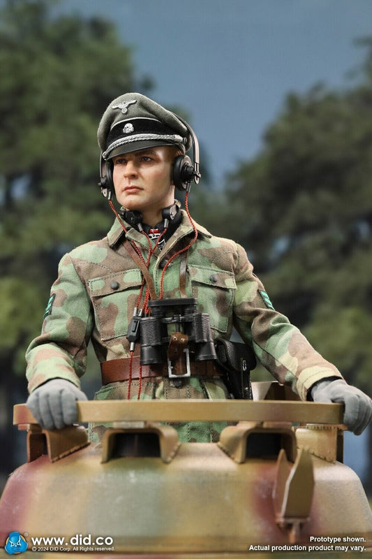 1:6 scale DiD  WWII German Panzer Tank Commander Max Wünsche 12" Figure D80176