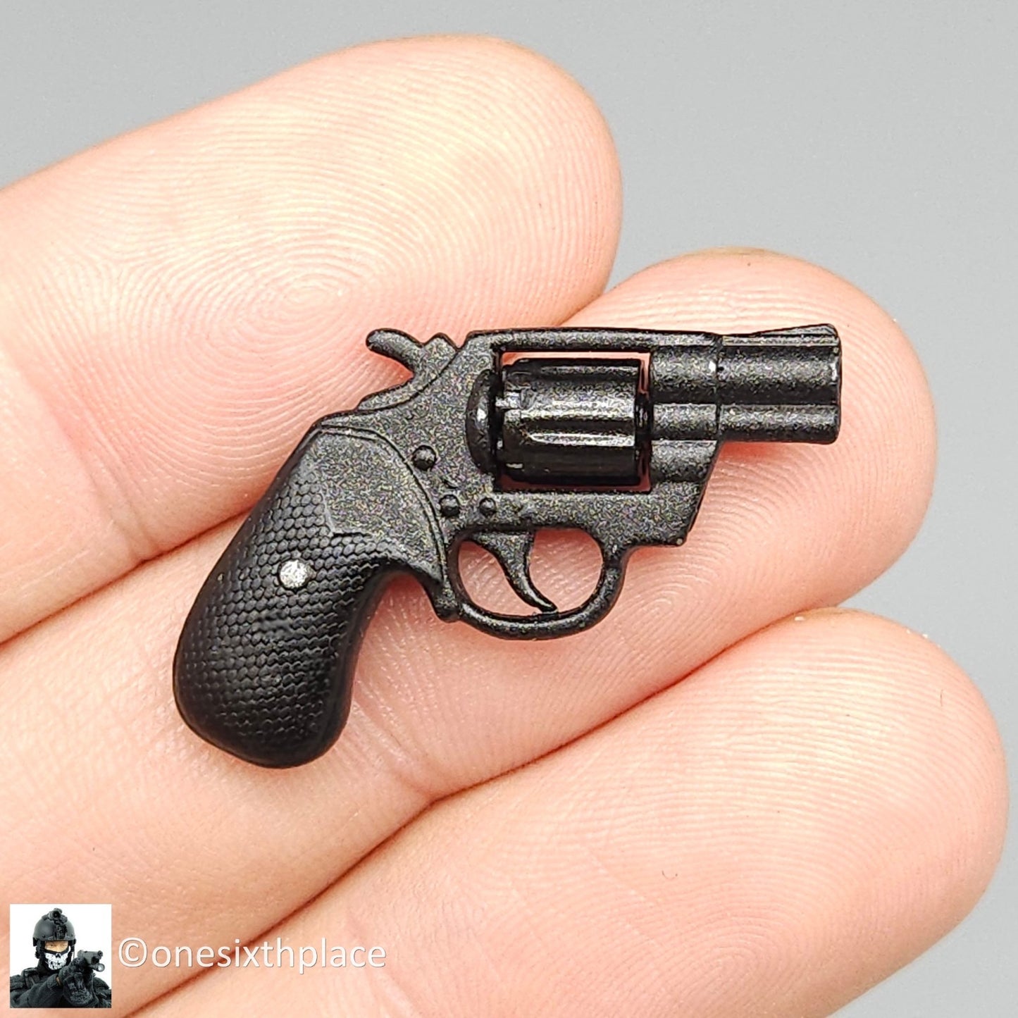 1:6 scale BBI Metal .38 Snub Revolver Pistol w/ Shoulder Holster for 12" Figures