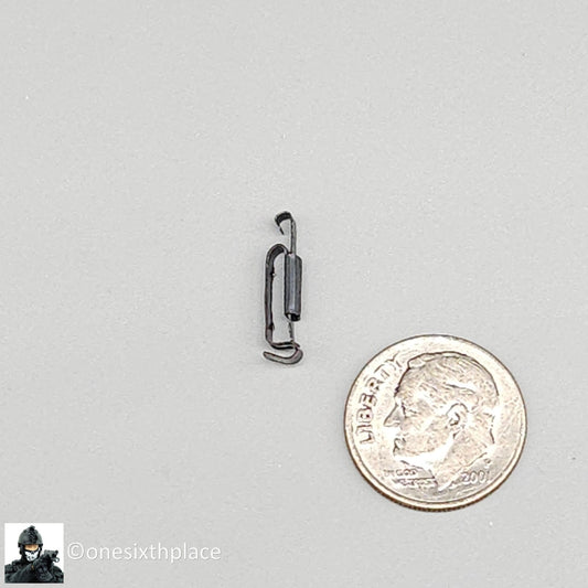 1:6 scale QOrange Vietnam War US Marine Corps in Hue Metal ALICE Belt Clip (x1)