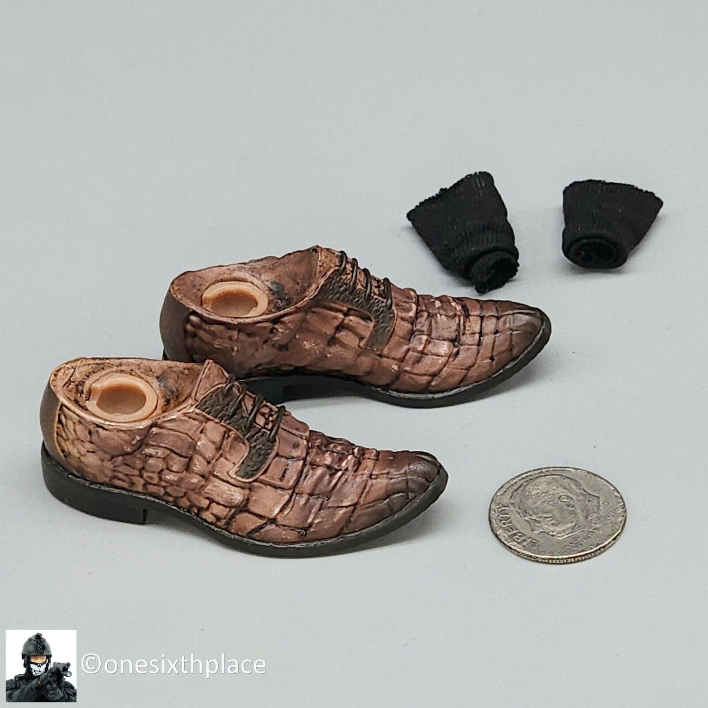 1:6 scale DamToys Gangster's Kingdom Diamond Angelo Snake Skin Shoes (Peg Type)