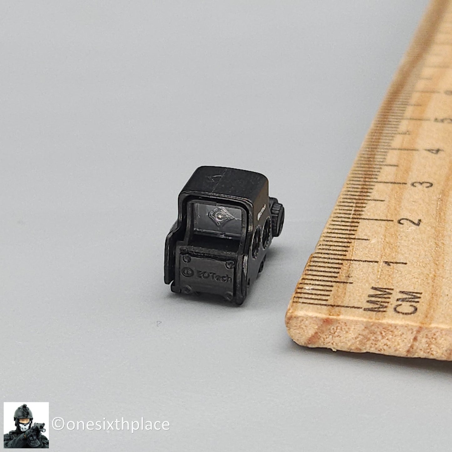 1:6 Easy & Simple Eotech Red Dot Rifle Sight Accessory (Black) for 12" Figures