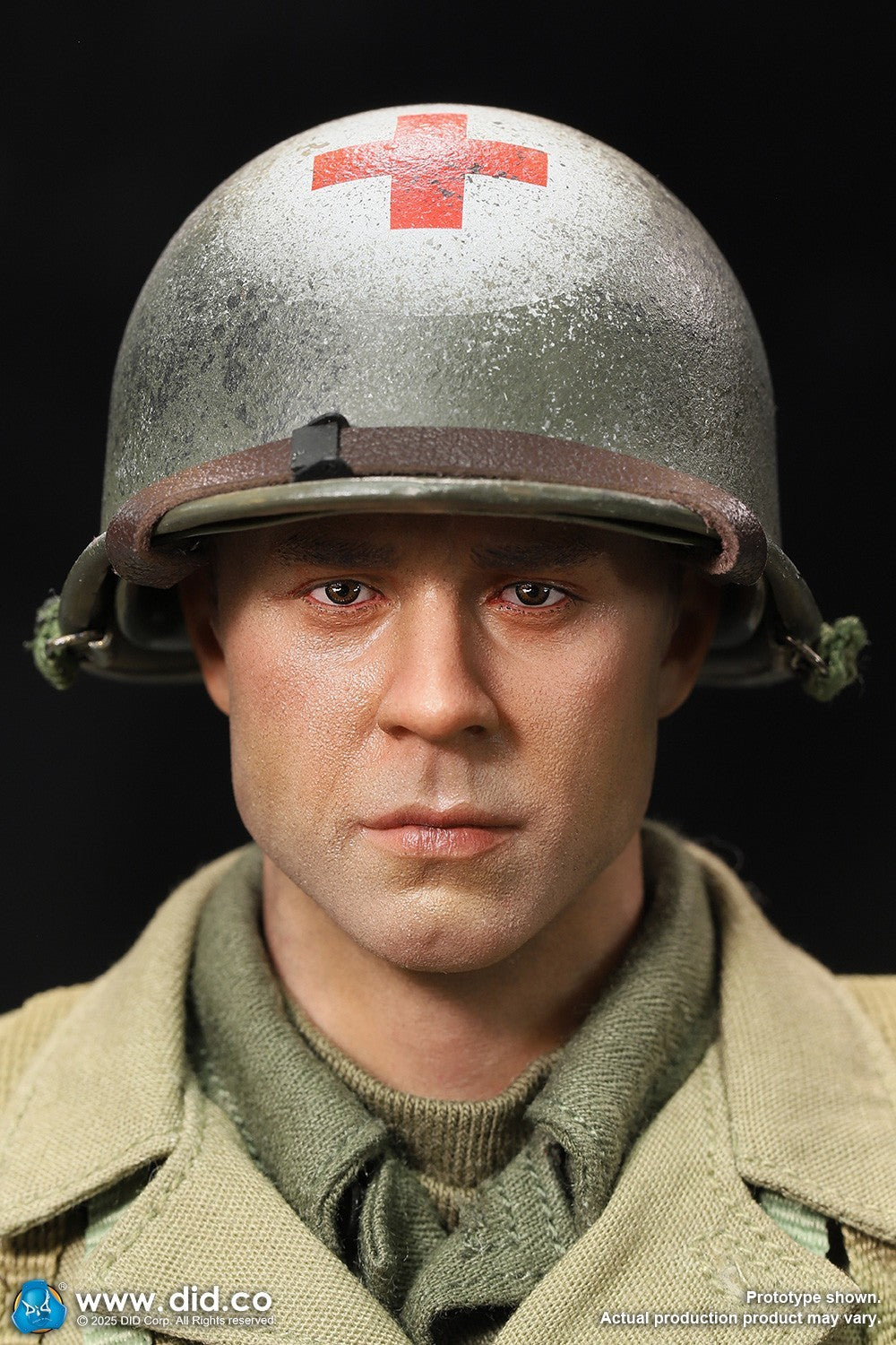 1:6 Scale DiD WWII US 2nd Ranger Battalion Medic Wade Helmet for