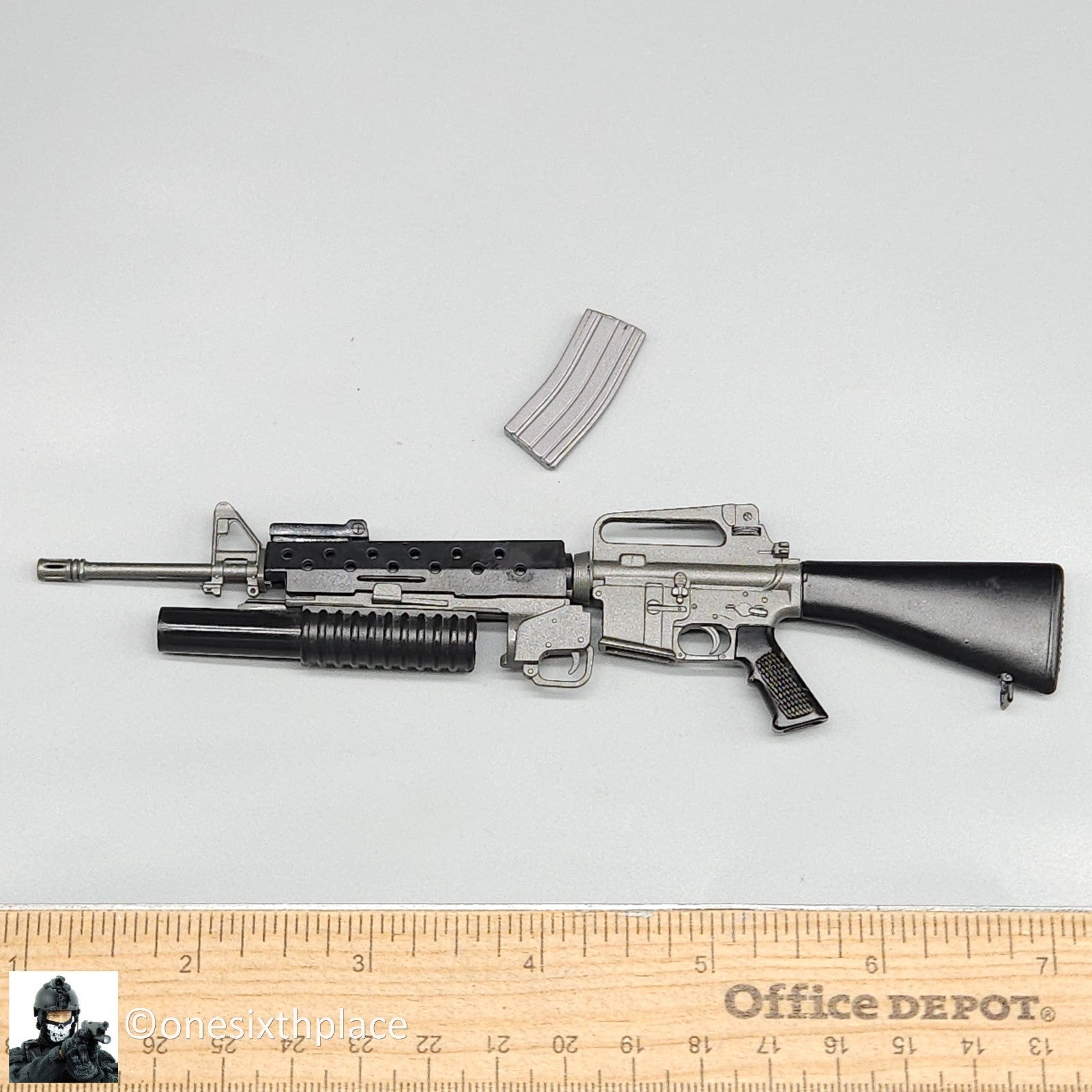 1:6 scale Dragon M16 Rifle w/ M203 Grenade Launcher READ NOTES for 12" Figures