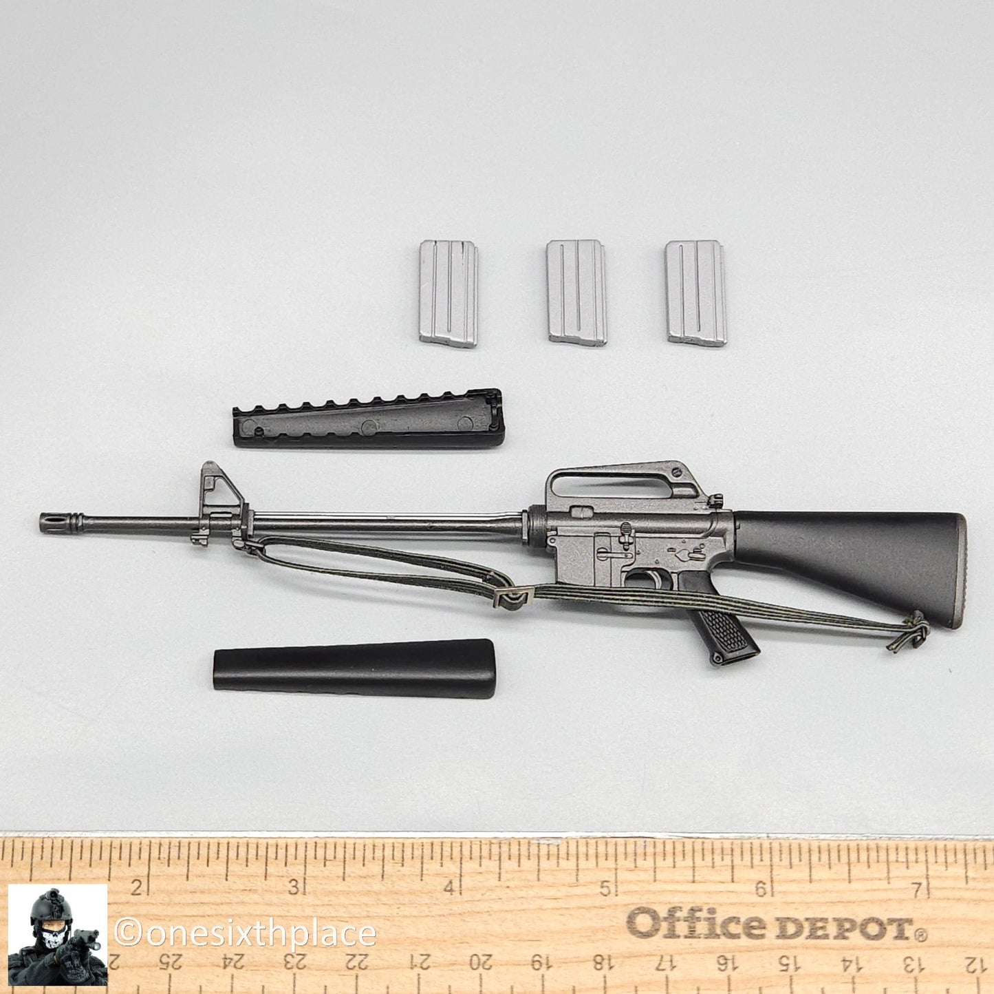 1:6 scale Dragon Vietnam Green Beret Mike M16 Rifle for 12" Figures