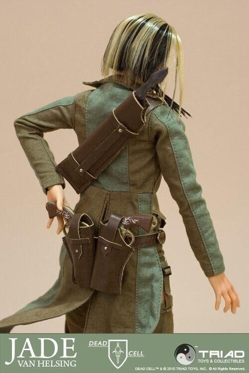 1:6 scale Triad Toys Jade Van Helsing Female Overcoat with Wires for Posing