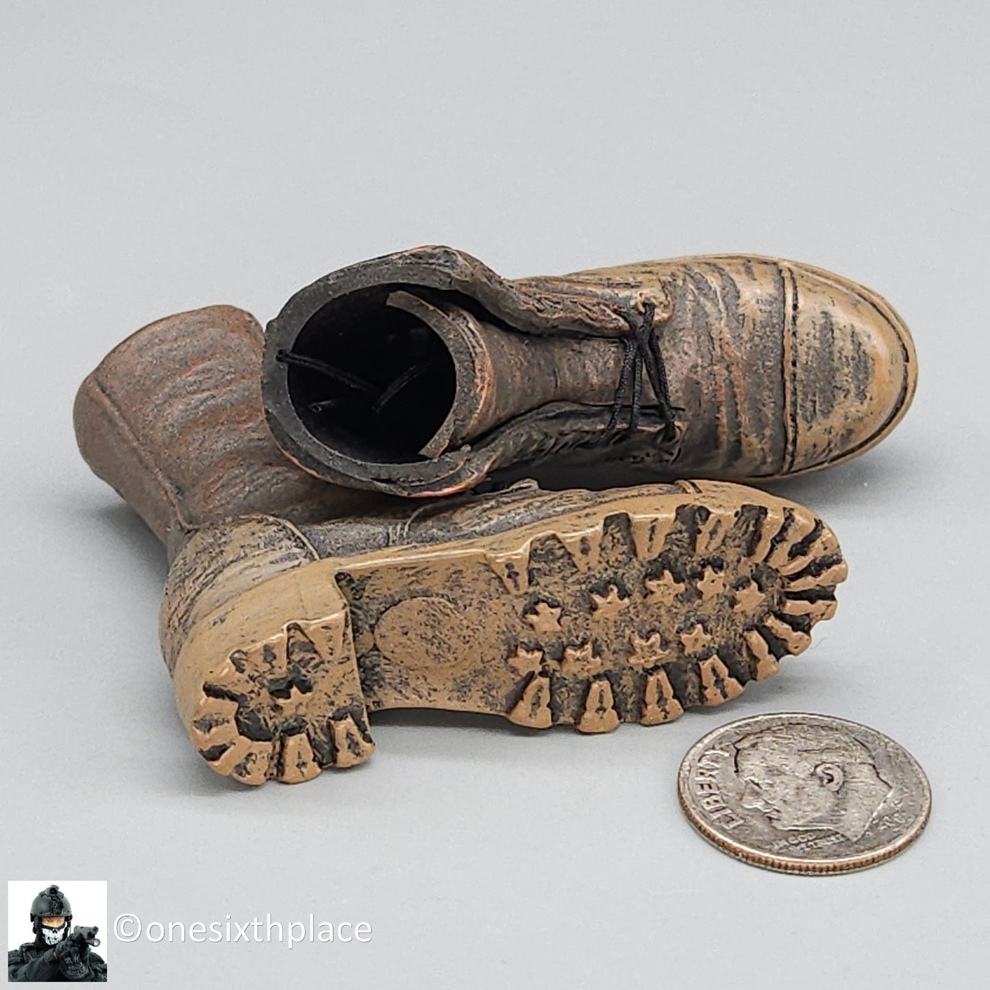 1:6 scale Brown Weathered Combat Boots w/ Laces (Foot Type) for 12" Figures