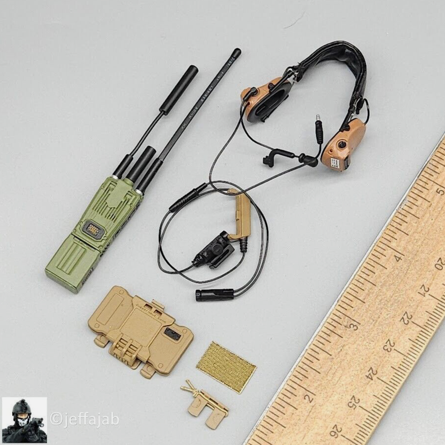 1:6 Easy & Simple 10th Special Forces Group Comtac Headset w/ Radio