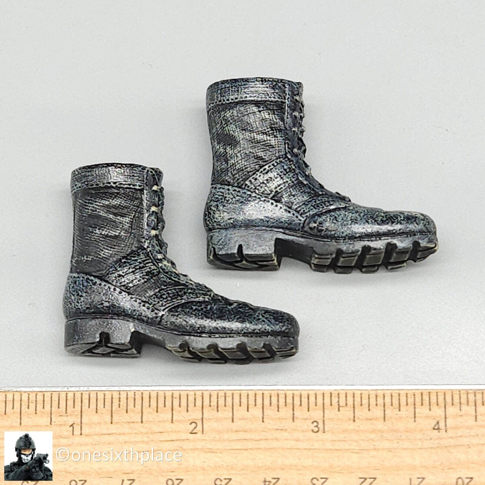 1:6 scale Dragon Black Combat Boots - Very Weathered (Foot Type) for 12" Figures