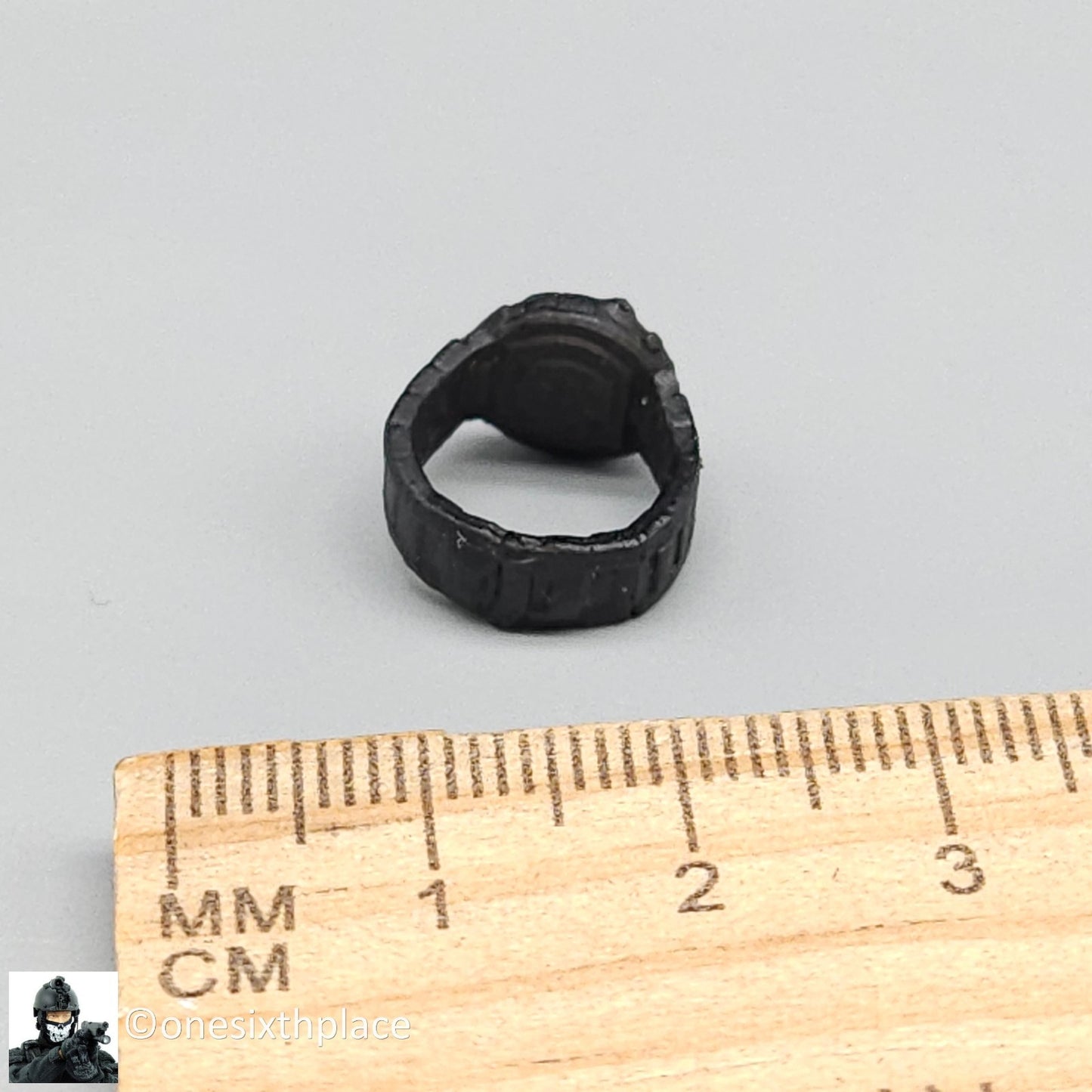 1:6 scale VTS Toys Darkzone Agent Smart Watch for 12" Figures