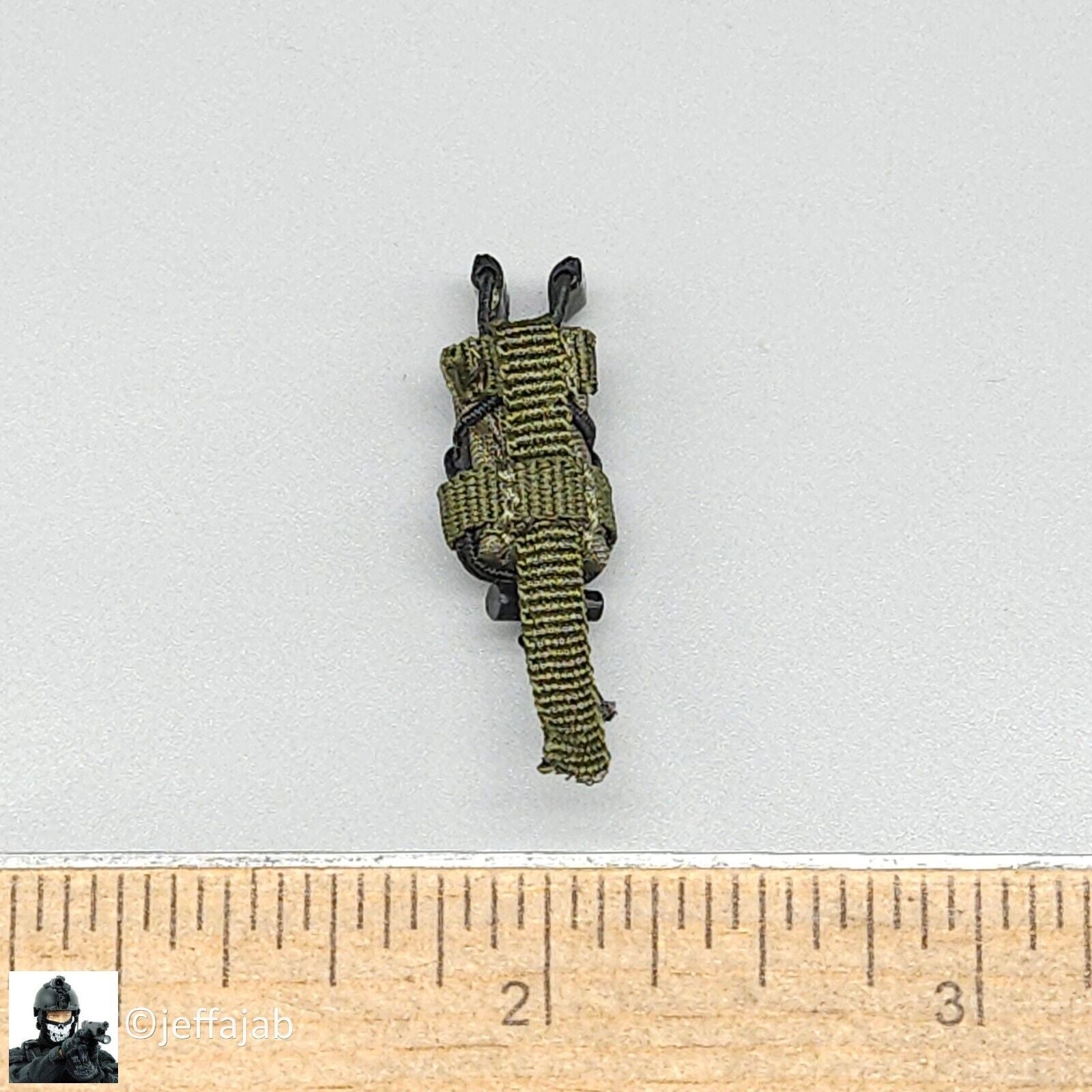 1:6 DamToys Russian Spetsnaz FSB Alpha Gunner Green Pistol Mag Taco Pouch (x1)