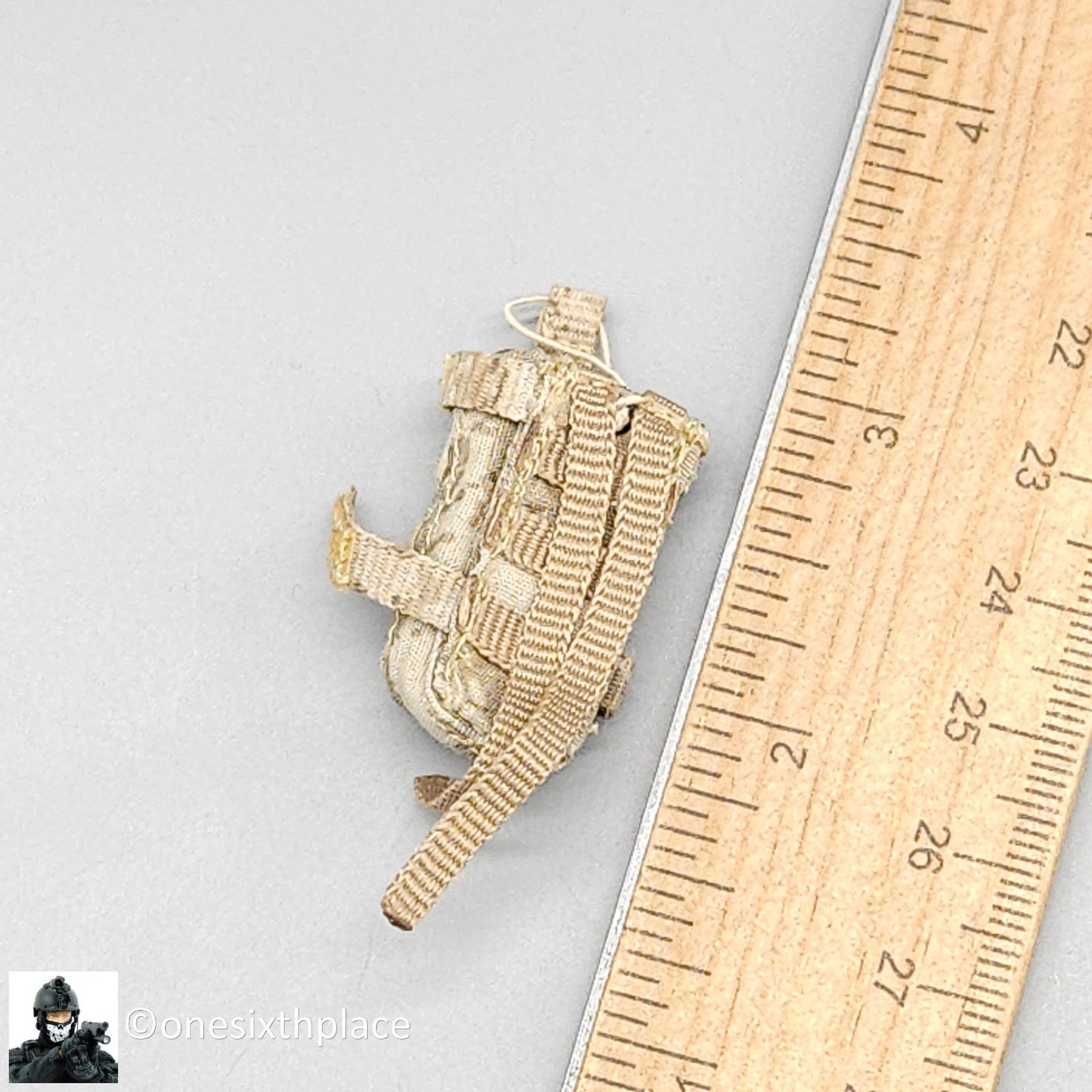 1:6 scale AOR1 Camo MITBR Radio Pouch for 12" Figures