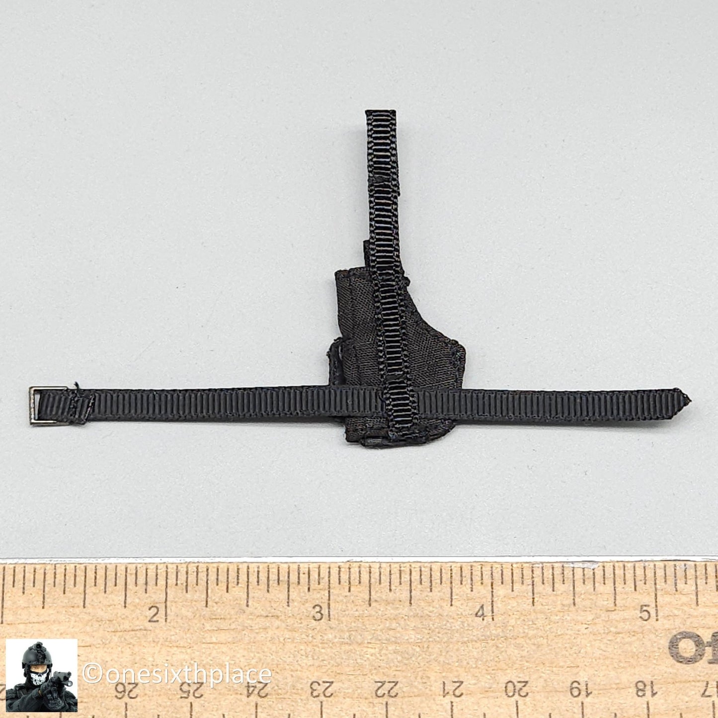 1:6 Flirty Girl Evolution Female Block Cloth Holster (No Pistol) for 12" Figures