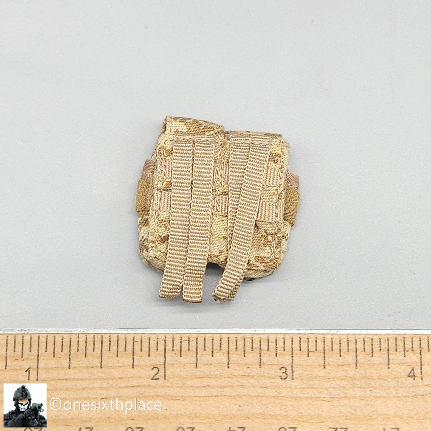 1:6 scale DamToys AOR1 Camo Double Cell Rifle Mag Pouch for 12" Figures