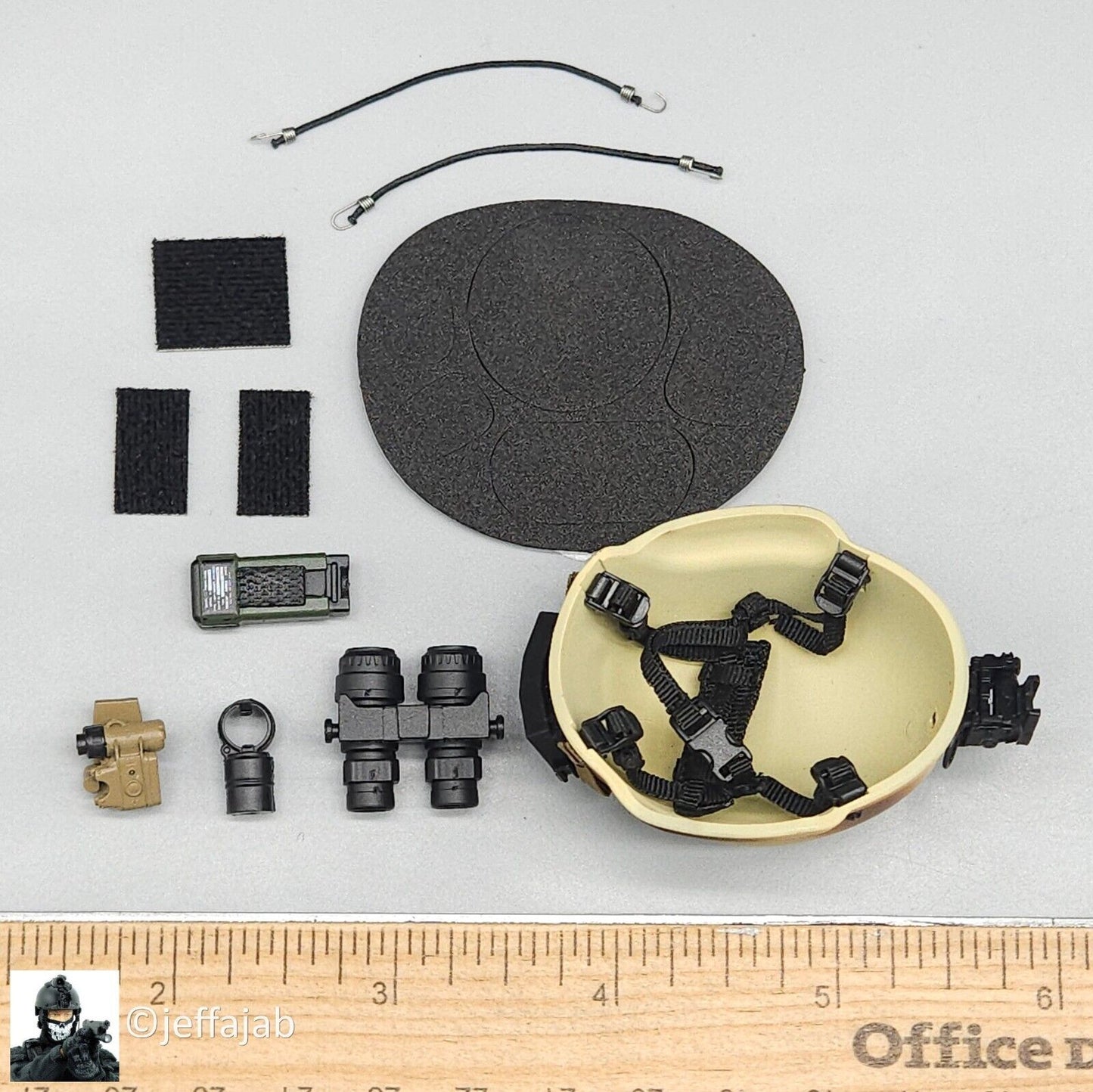 1:6 scale DamToys 1st SFOD-D Gunner MICH Helmet w/ NVG for 12" Figures