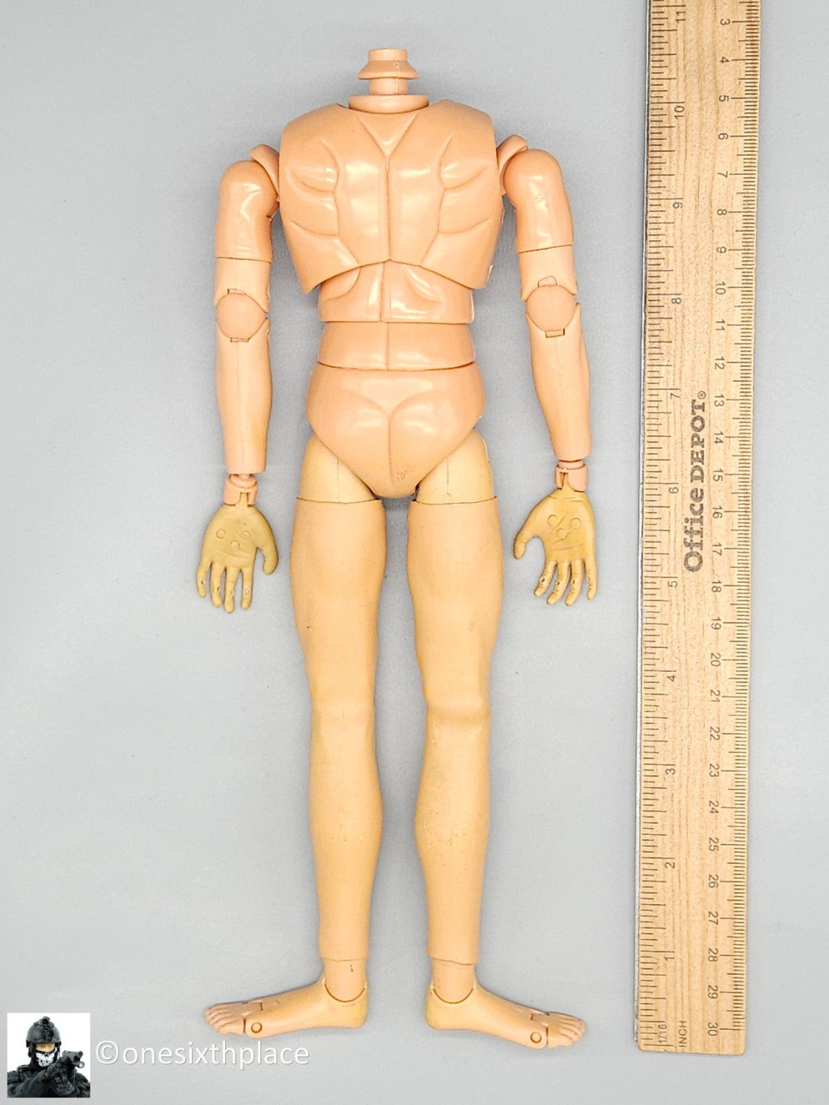 1:6 DiD Gen 1 Male Nude Body with Bendy Hands & Rubber Legs for 12" Figures